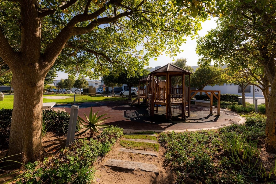 4 Bedroom Property for Sale in Sagewood Western Cape